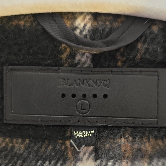 Plaid Black and Gray Women's Jacket - Picture 5 of 5